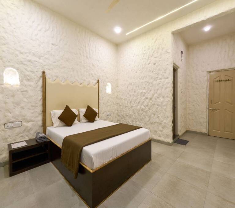 Breeze Resort Panhala3